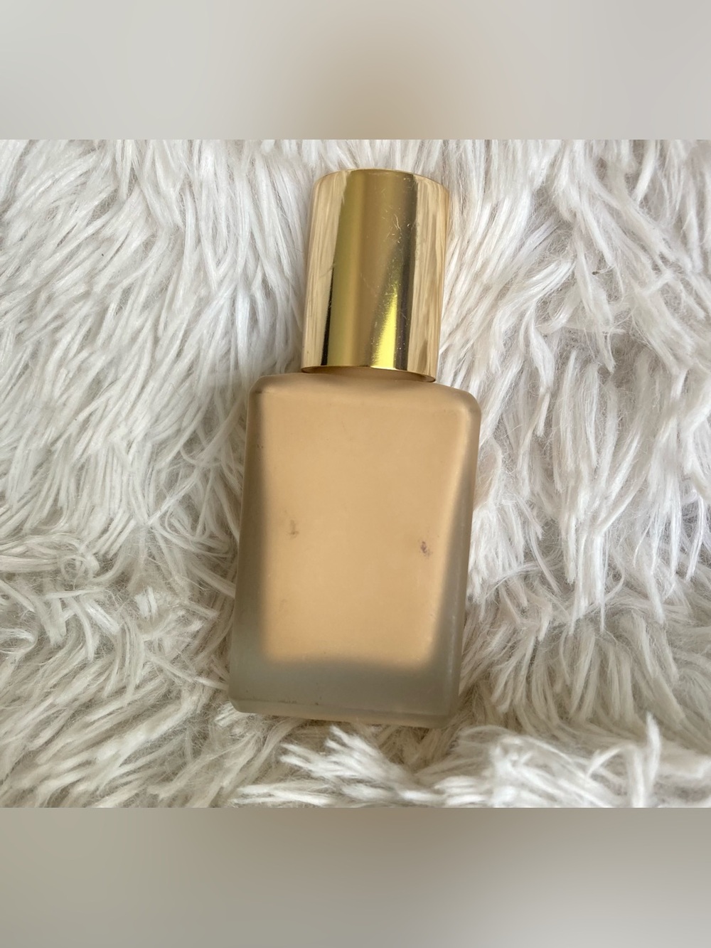 Estée Lauder - Foundation - Picture 4 of 5